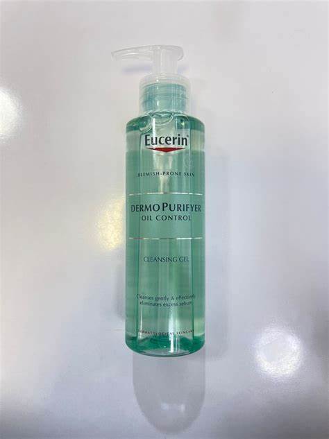 ژل شستشو کنترل چربی و جوش اوسرین Eucerin